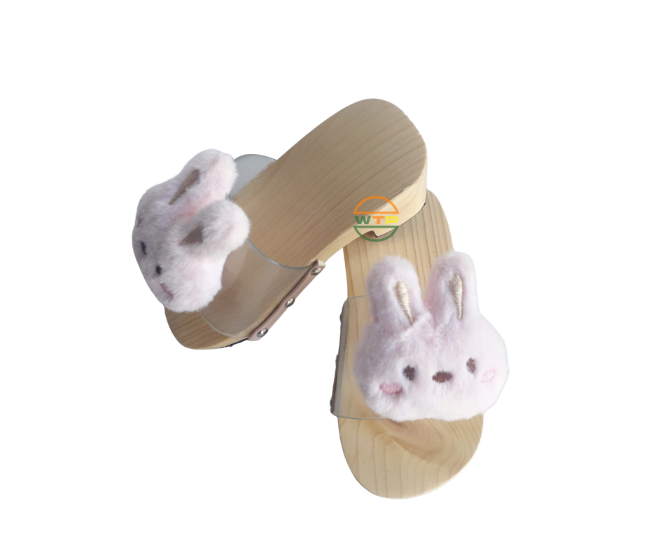 Guốc gỗ trẻ em bằng gỗ tự nhiên với thiết kế đáng yêu cho bé